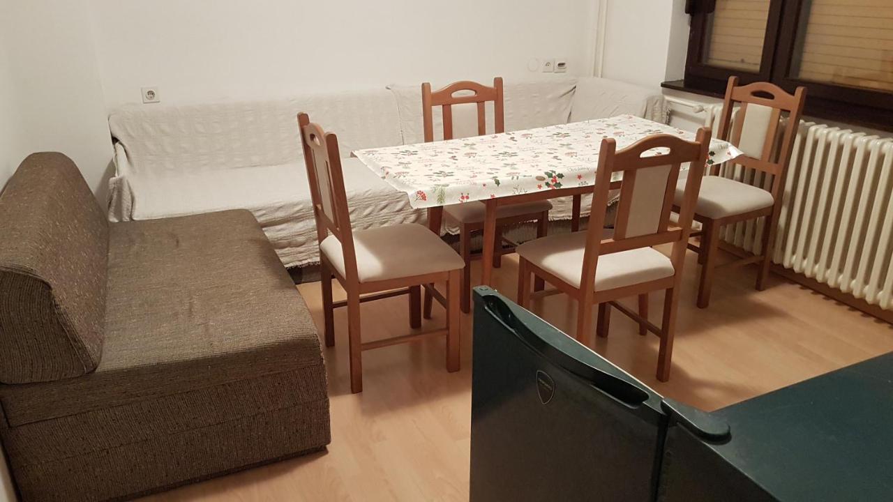 Dass Apartmani Banja Luka Exterior photo